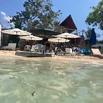 Benkos Beach